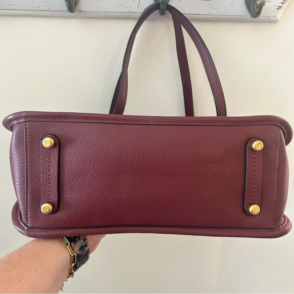 Coach Tyler Carryall Bordeaux color - Picture 10 of 16